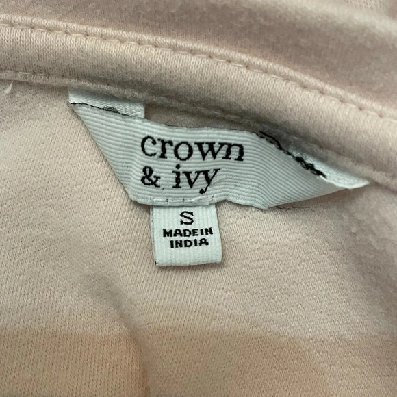 Crown & Ivy Light Pink Beaded Sleeve Top - Picture 5 of 6